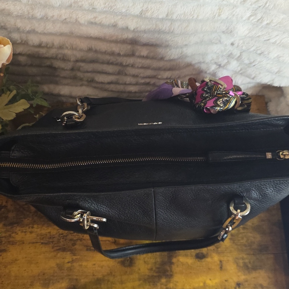 Coach Madison Black Pebble Leather Tote #26769 Includes Unbranded Purse Scarf - Picture 9 of 13